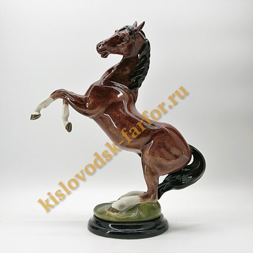 Скульптура "Лошадь Темно-коричневая"