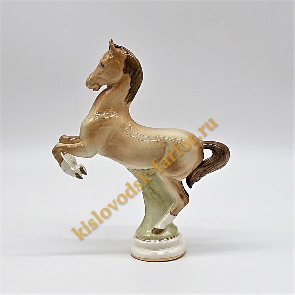 Скульптура "Лошадь палевая" Вар.-1