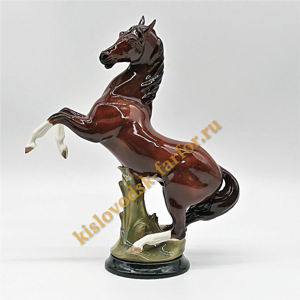 Скульптура "Лошадь коричневая" Вар.-2